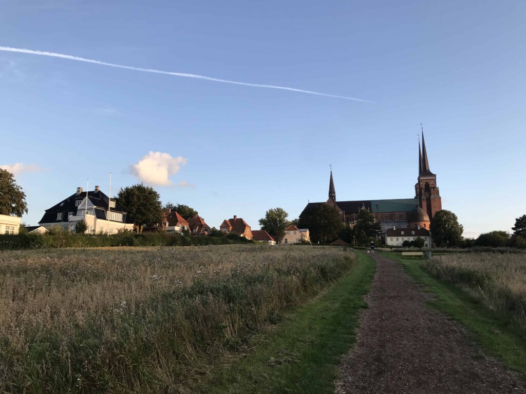 The view of Roskilde Cathedral on the longer route close to the finish line